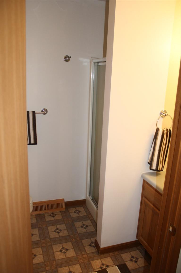 9766 Bemis Road Ypsilanti, MI 48197 - Photo 3 of 23 Photo 3