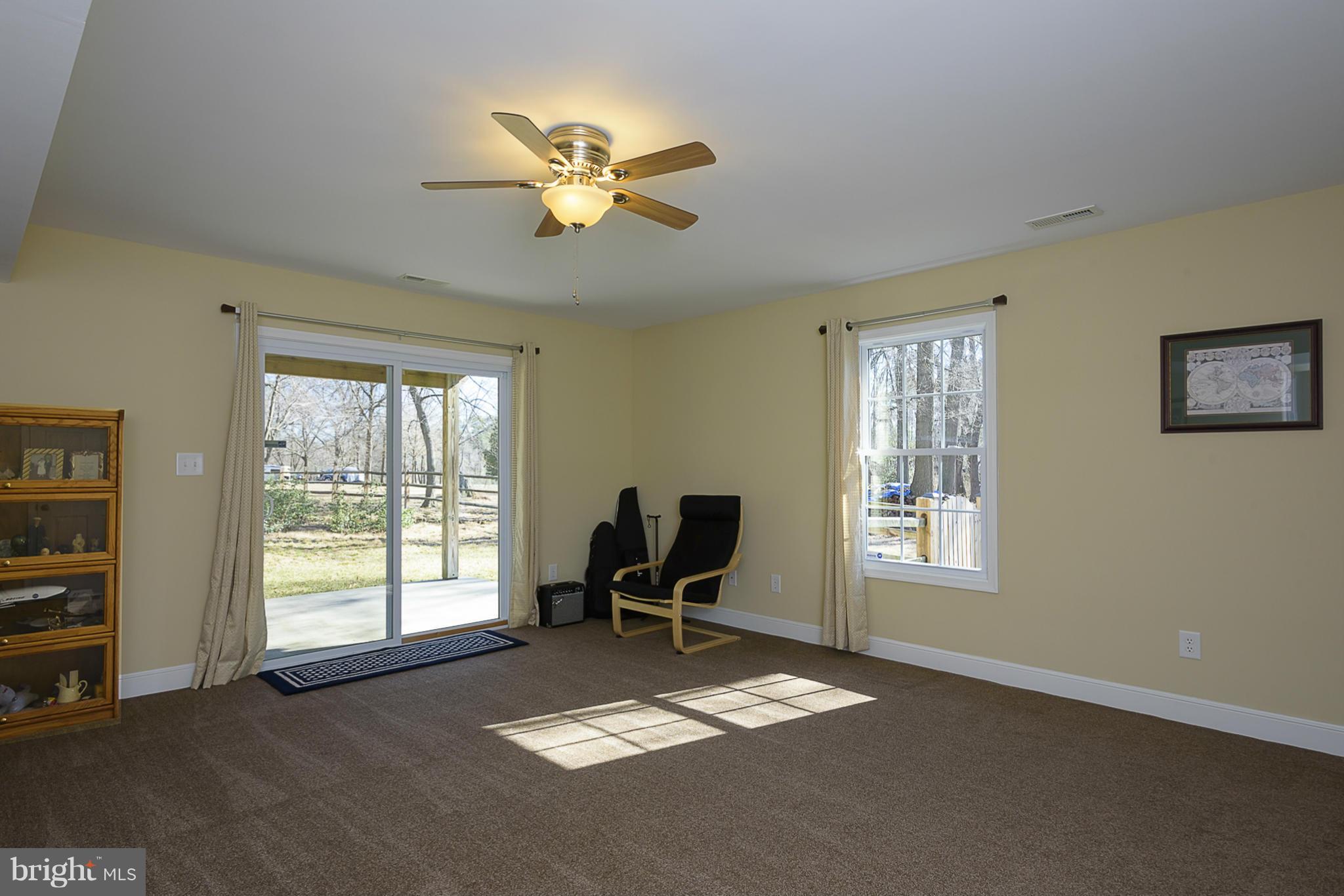 8105 Beverly Road Severn, MD 21144 - Photo 22 of 30 Family Room