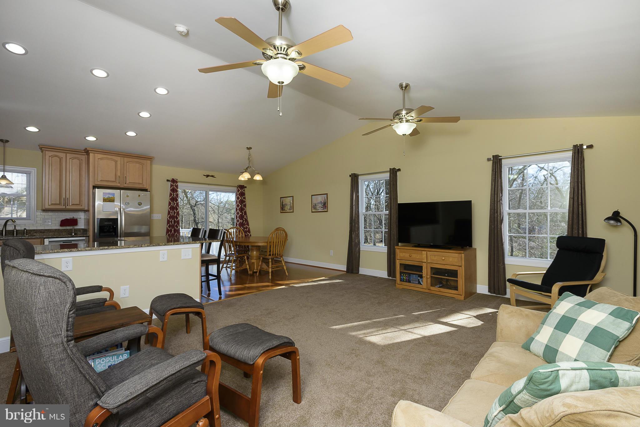 8105 Beverly Road Severn, MD 21144 - Photo 4 of 30 Living Room