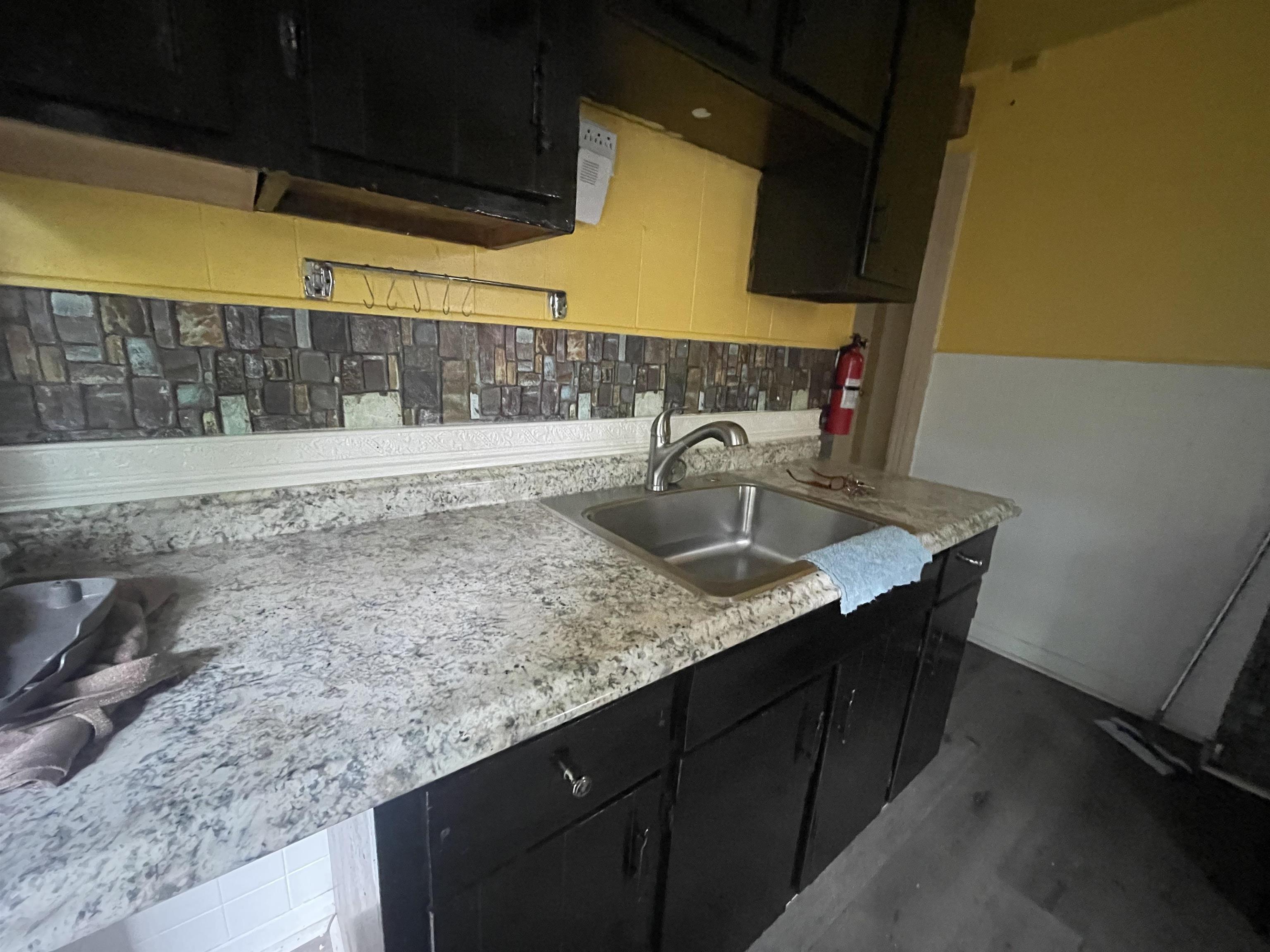 12 Rutgers Place Passaic, NJ 07055 - Photo 9 of 18