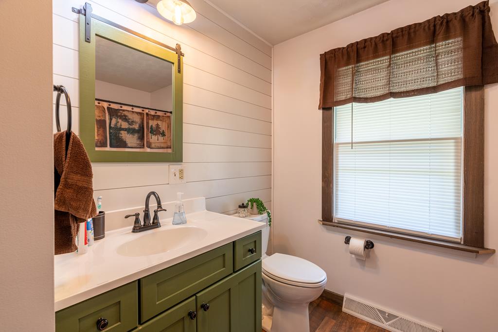 12163 Henderson Overlook Road Huntingdon, PA 16652 - Photo 23 of 39 Gallery Image 23