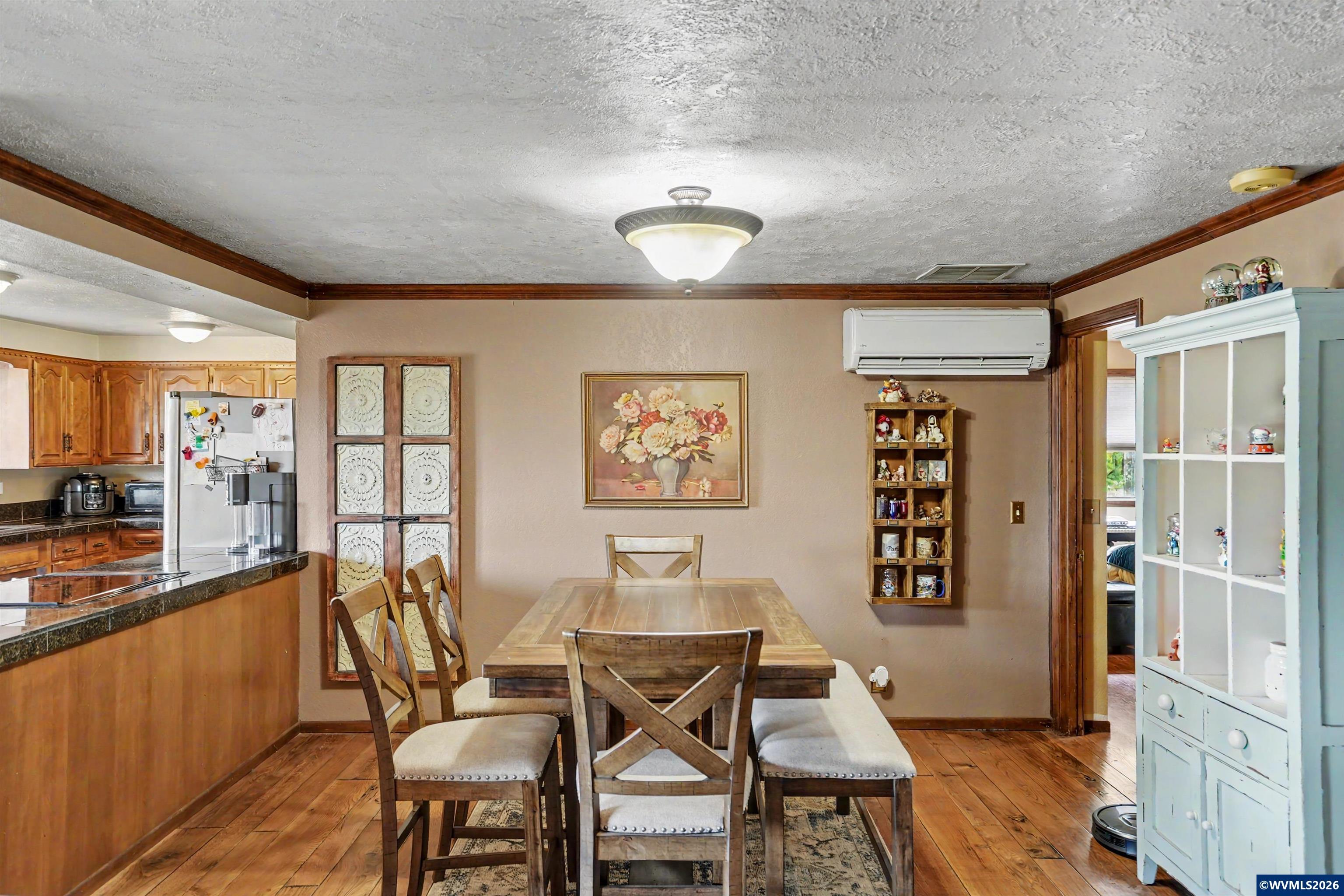 15991 Oakdale Road Dallas, OR 97338 - Photo 12 of 50