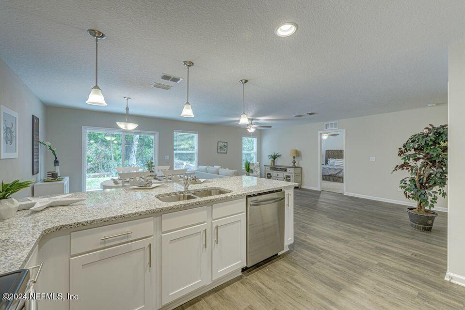 7002 Charmayn Road Jacksonville, FL 32244 - Photo 16 of 23 Interior 20