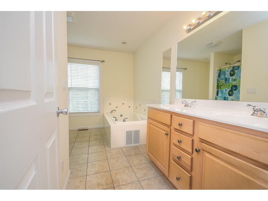 4302 Rustic Way Kingsport, TN 37664 - Photo 13 of 24 Photo 13