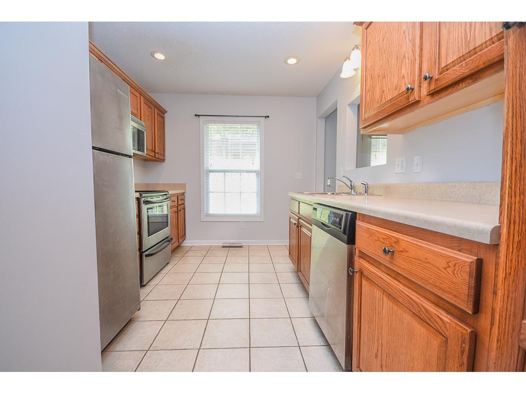 4302 Rustic Way Kingsport, TN 37664 - Photo 6 of 24 Photo 6