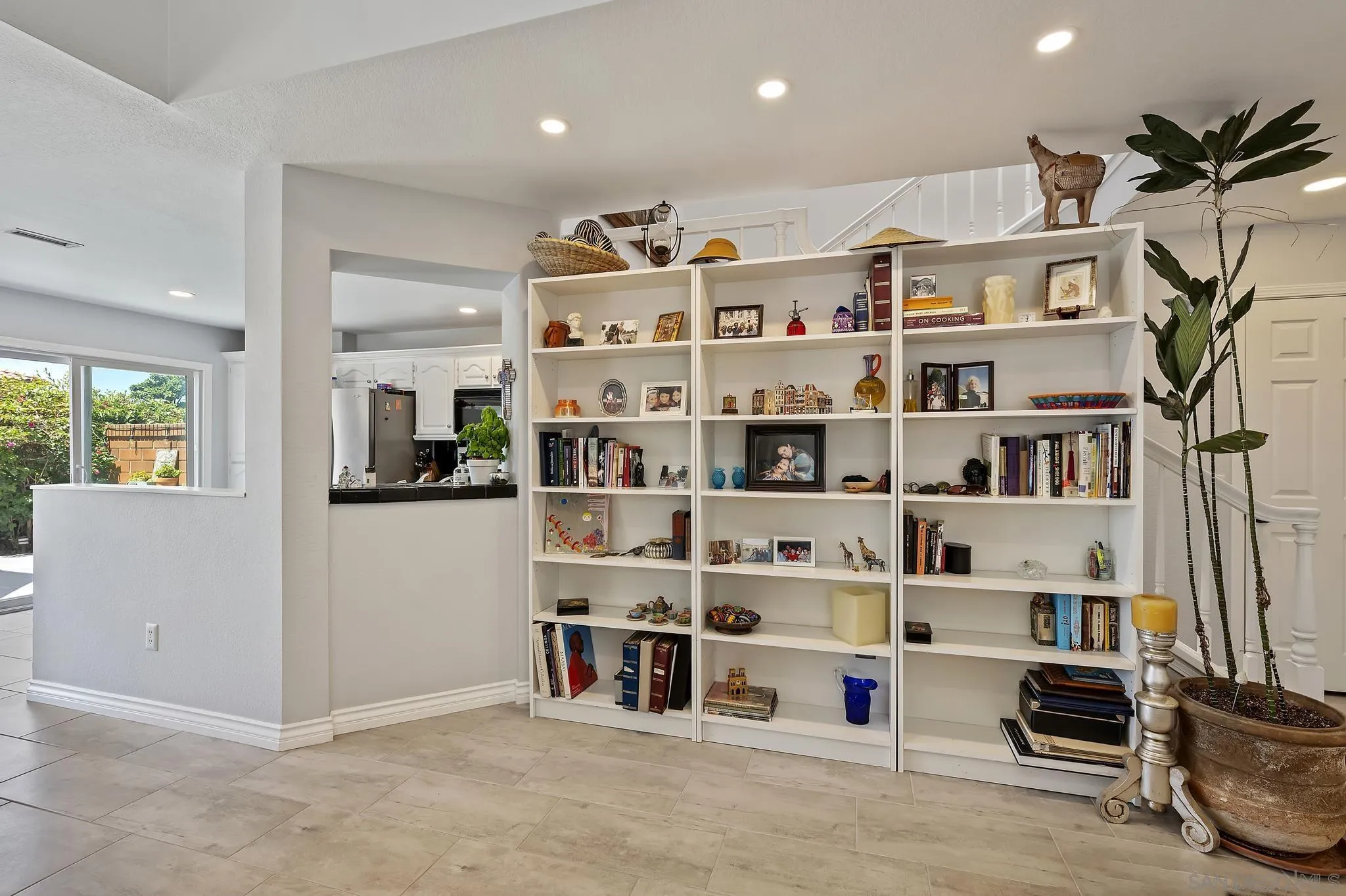 7015 Lavender Way Carlsbad, CA 92011 - Photo 6 of 67