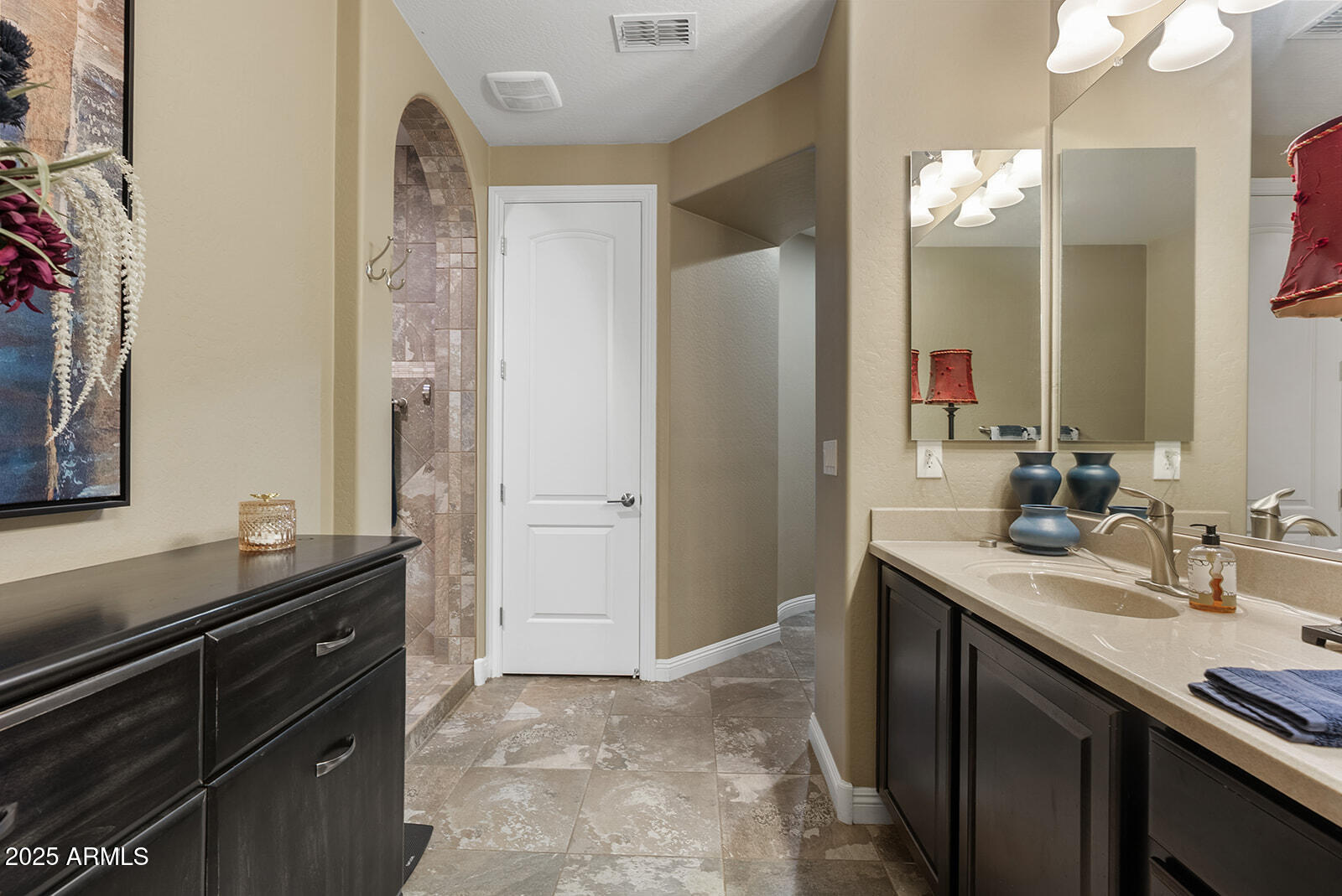 2602 West Royer Road Phoenix, AZ 85085 - Photo 15 of 40 DSC03203