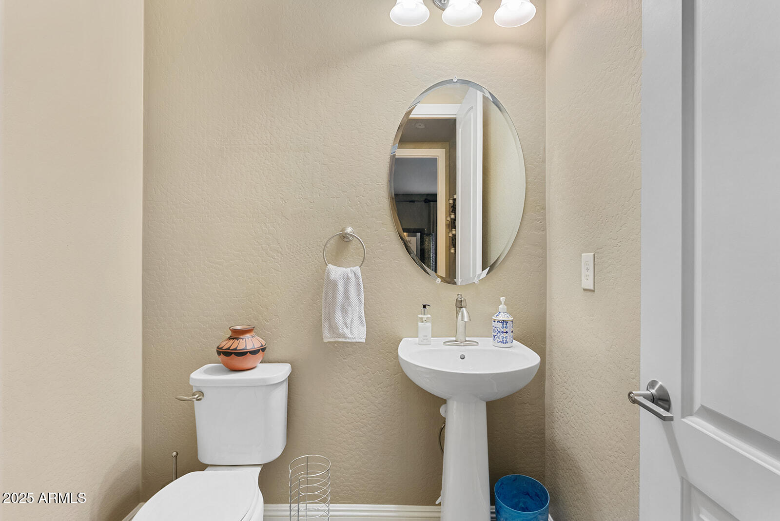 2602 West Royer Road Phoenix, AZ 85085 - Photo 20 of 40 DSC03178