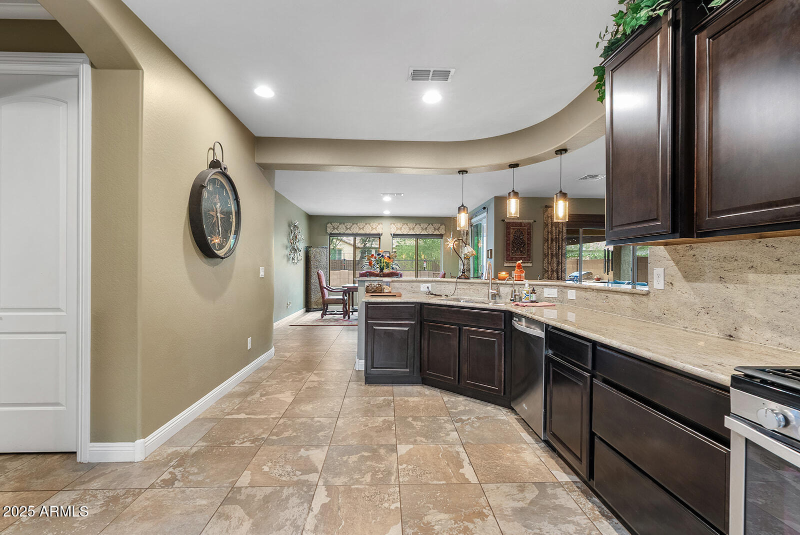 2602 West Royer Road Phoenix, AZ 85085 - Photo 9 of 40 DSC03162