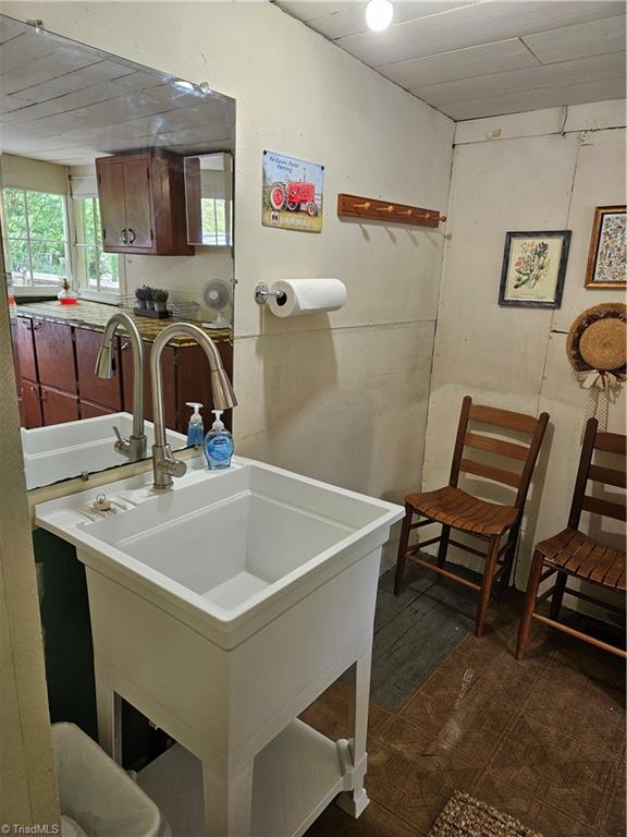 1722 Dr Miles Road Ferguson, NC 28624 - Photo 12 of 34 Gallery Image 12