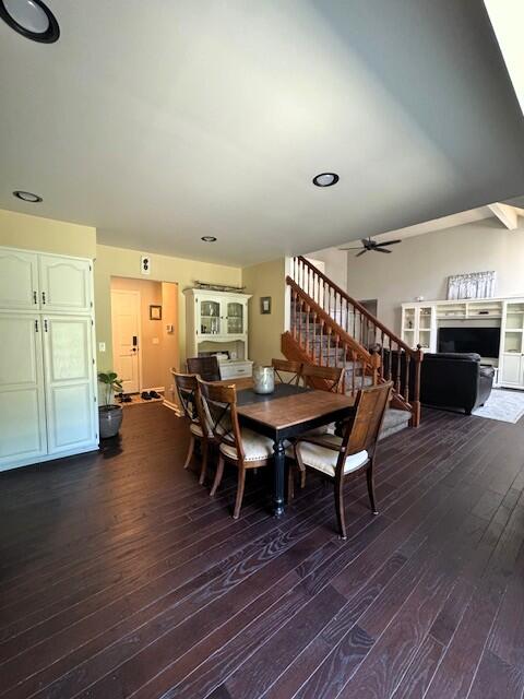 7144 Hunter Ridge Court Saline, MI 48176 - Photo 9 of 54 Dining Stair