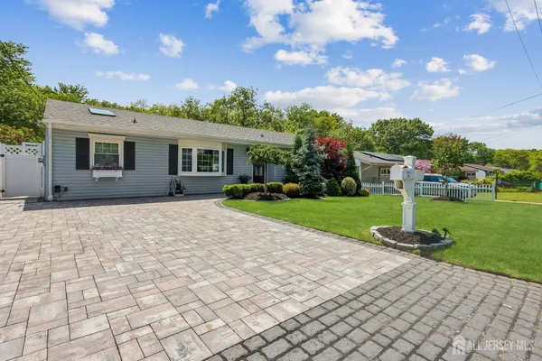 $600,000 | 24 Brandeis Road, Old Bridge, NJ 08859