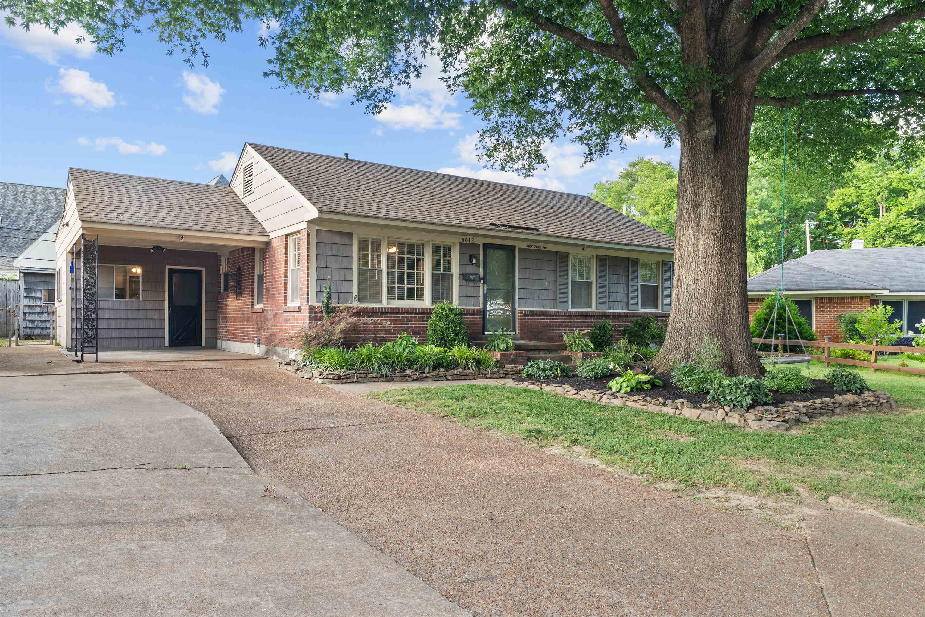 5042 Princeton Road Memphis, TN 38117 - Photo 1 of 25