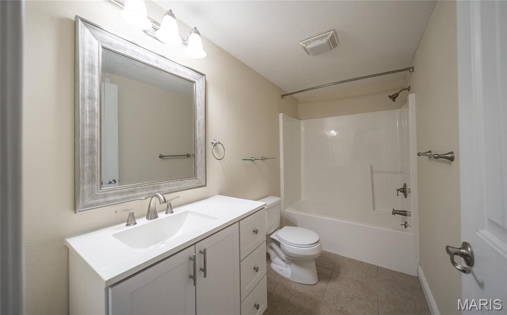 100 Walnut Court St. Robert, MO 65584 - Photo 41 of 61