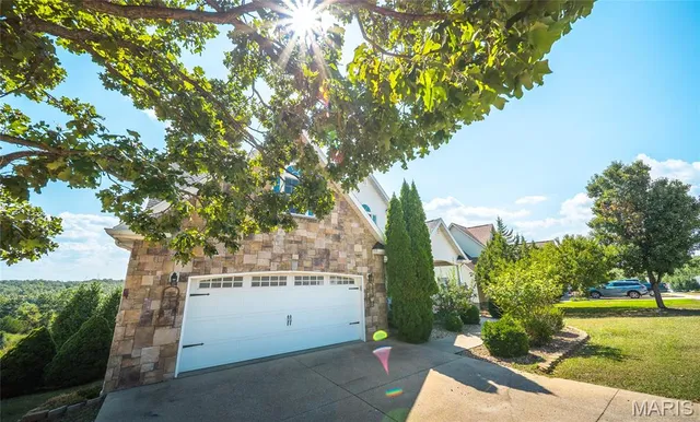 $400,000 | 100 Walnut Court, St. Robert, MO 65584