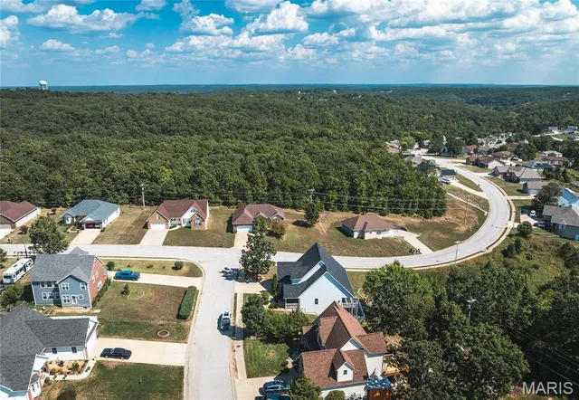 $400,000 | 100 Walnut Court, St. Robert, MO 65584