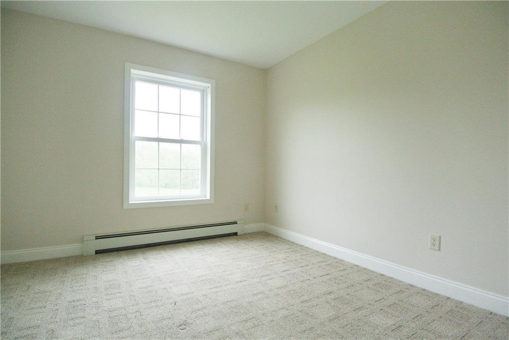 27 Wilson Road Cumberland, ME 04021 - Photo 26 of 33 3rd bedroom