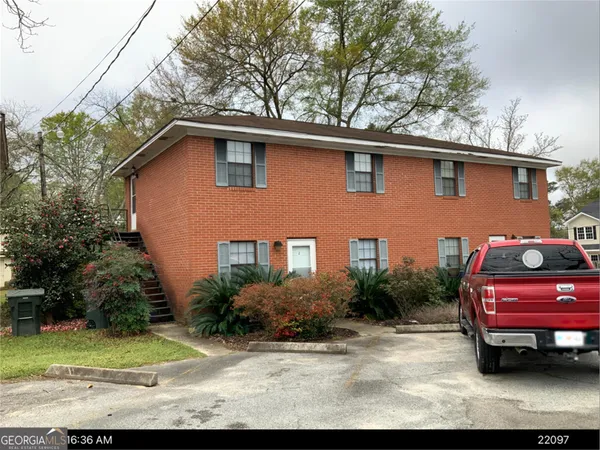 $795 | 80 East Jones Avenue, Unit 1, Statesboro, GA 30458