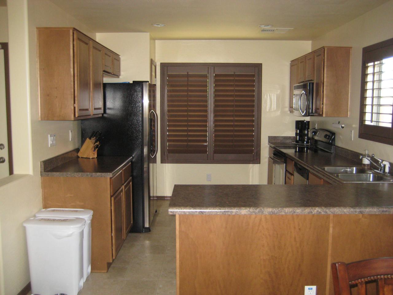 2410 West Gaby Road Phoenix, AZ 85041 - Photo 5 of 21 INTERIOR