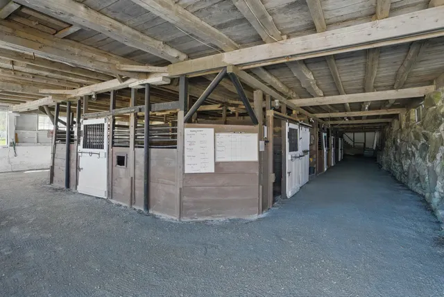 $2,500,000 | 11 Pony Farm Lane, Temple, NH 03084