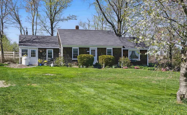 $2,500,000 | 11 Pony Farm Lane, Temple, NH 03084