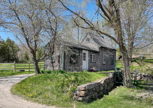 $2,500,000 | 11 Pony Farm Lane, Temple, NH 03084