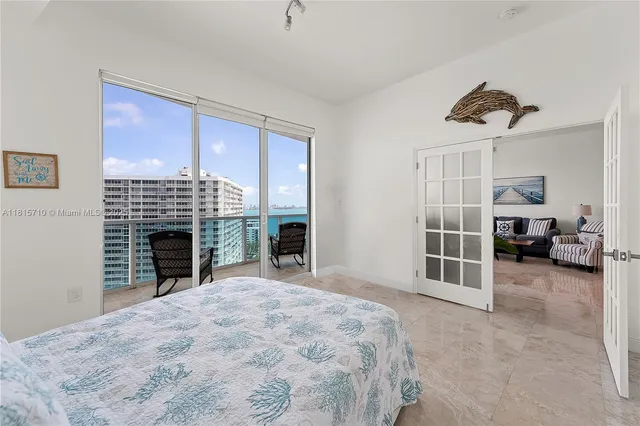 $580,000 | 1881 79th Street Causeway, Unit 2106, North Bay Village, FL 33141