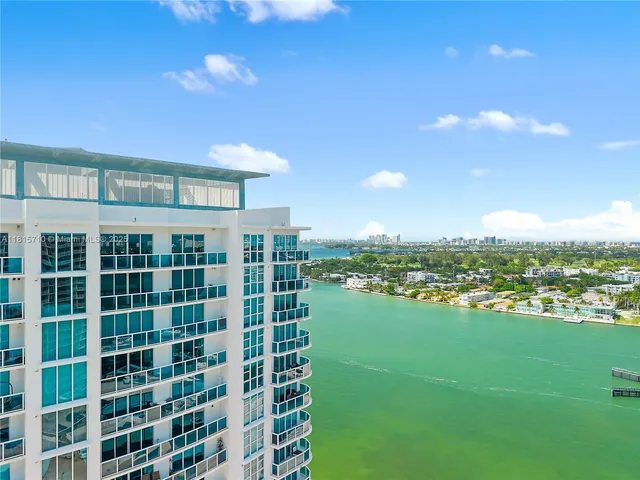 $580,000 | 1881 79th Street Causeway, Unit 2106, North Bay Village, FL 33141