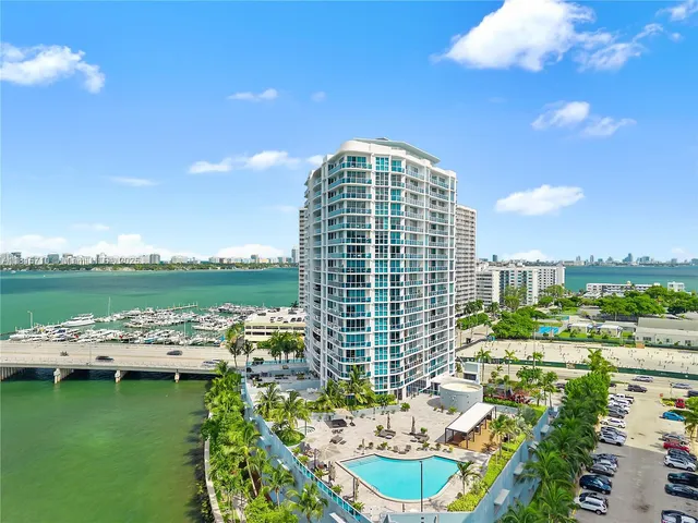 $580,000 | 1881 79th Street Causeway, Unit 2106, North Bay Village, FL 33141