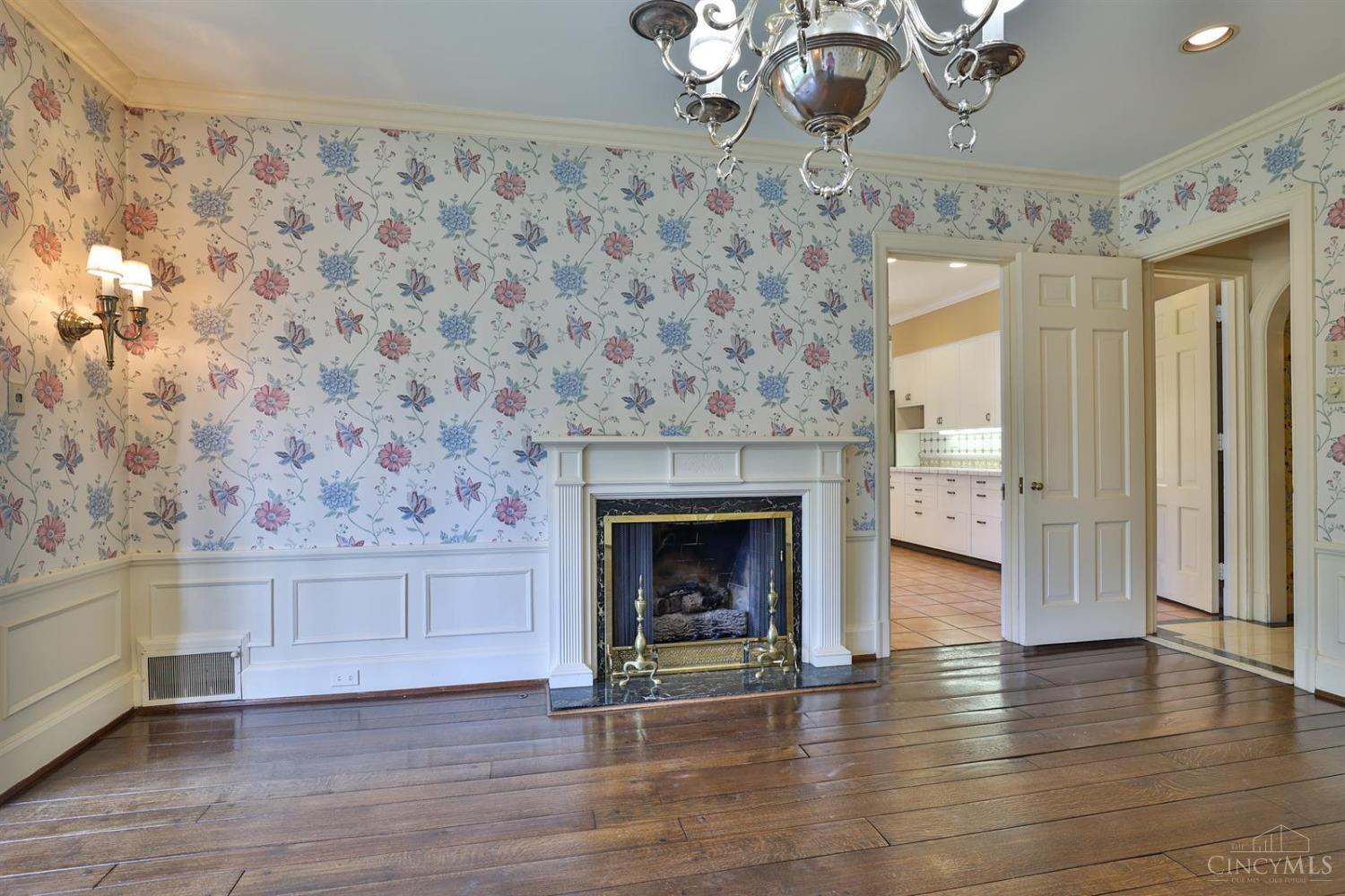 1231 Anderson Ferry Road Cincinnati, OH 45238 - Photo 23 of 98