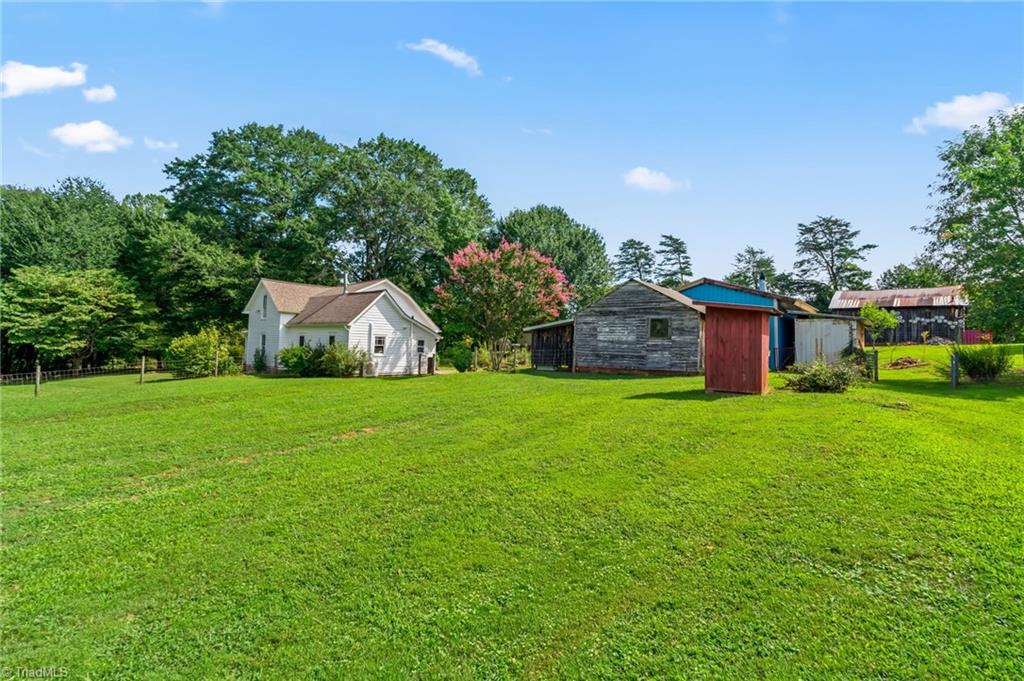 3875 New Walkertown Road Winston-Salem, NC 27105 - Photo 38 of 47 Gallery Image 38