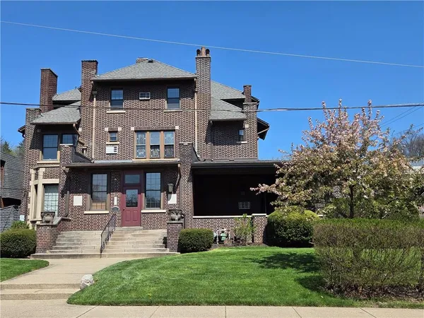 $169,900 | 701 4th Street, Unit 2, Pittsburgh, PA 15215
