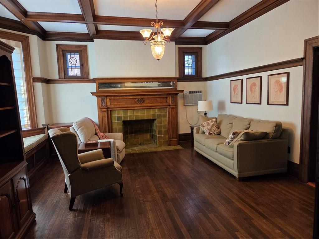 701 4th Street, Unit 2 Pittsburgh, PA 15215 - Photo 6 of 24 a living room with furniture and a fireplace