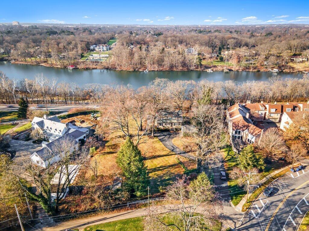 4312 Riverside Drive Columbus, OH 43220 - Photo 26 of 29 4312 Riverside Drive-30.jpg-SMALL
