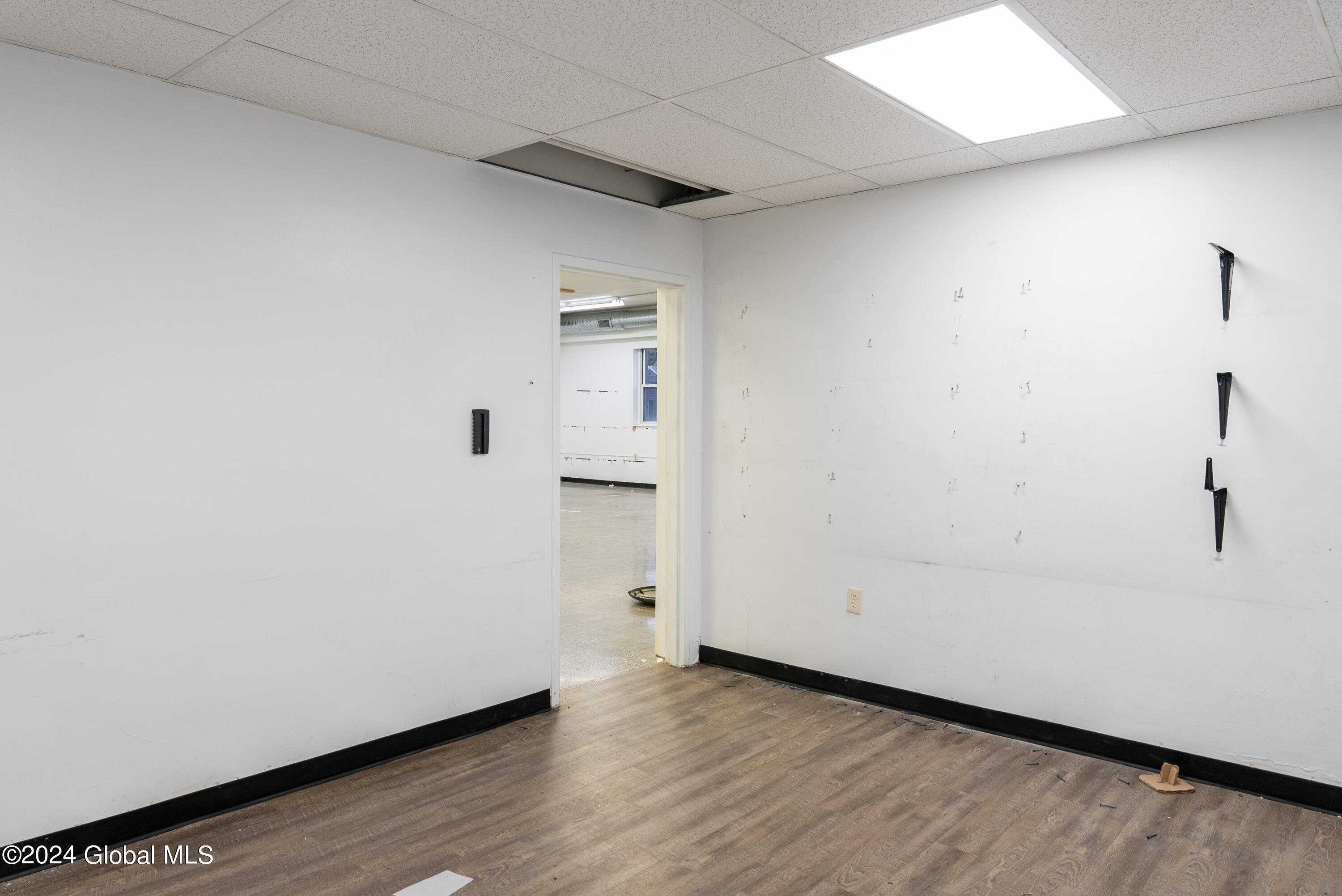 8 Nolan Road Albany, NY 12205 - Photo 16 of 21 0063