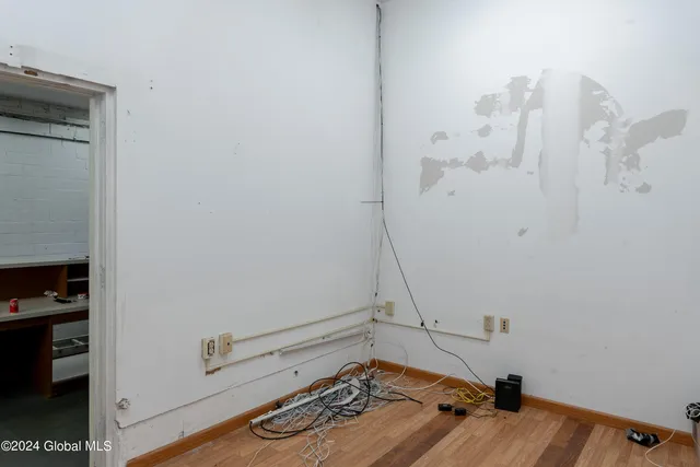 $4,750 | 8 Nolan Road, Albany, NY 12205