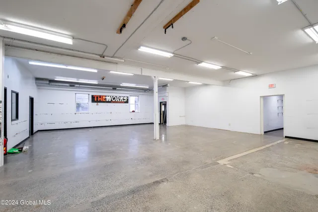 $4,750 | 8 Nolan Road, Albany, NY 12205