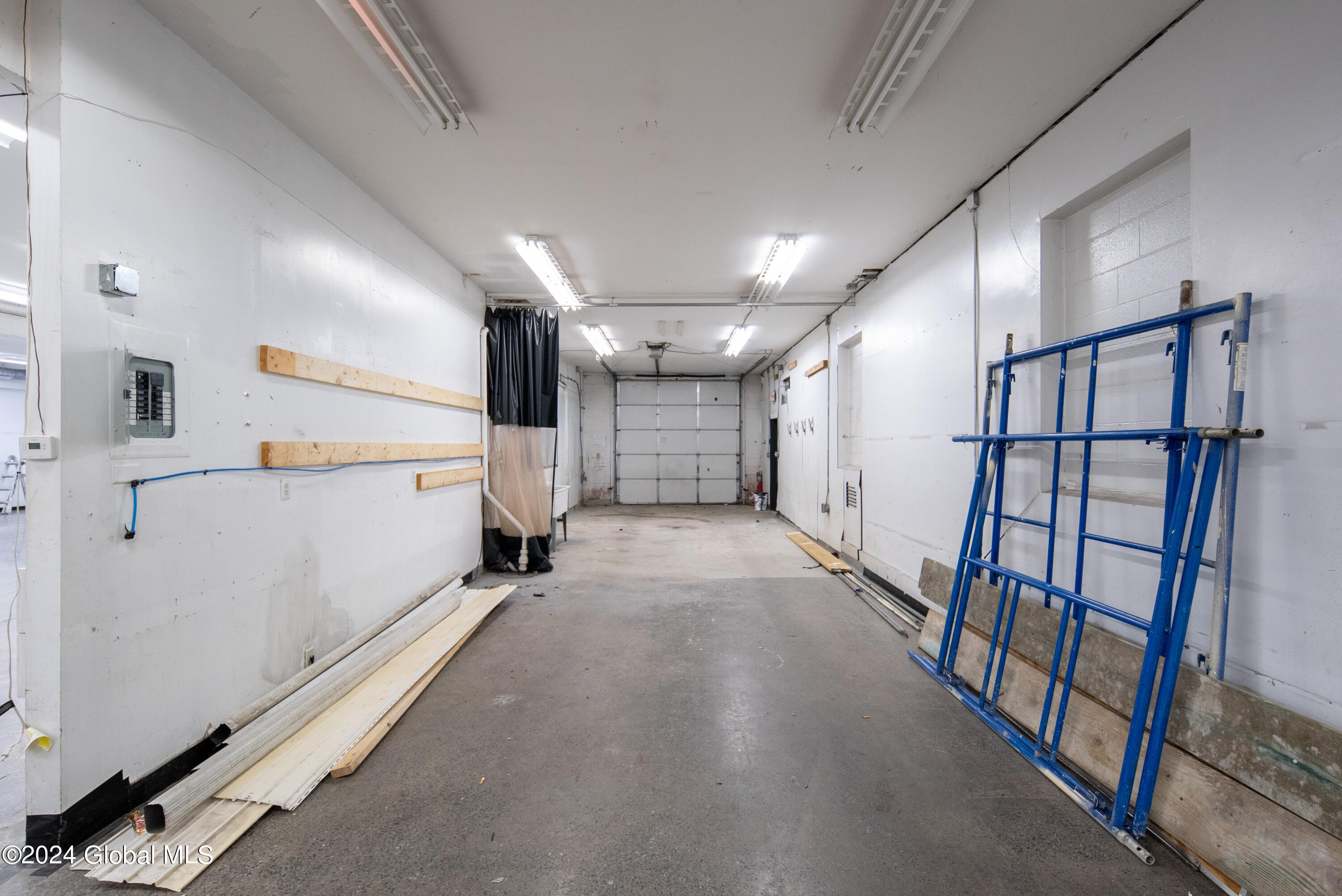 8 Nolan Road Albany, NY 12205 - Photo 10 of 21 0049