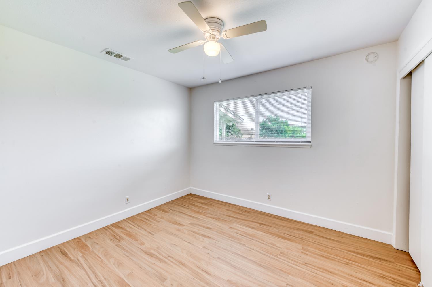 1509 Harding Avenue Chowchilla, CA 93610 - Photo 17 of 33