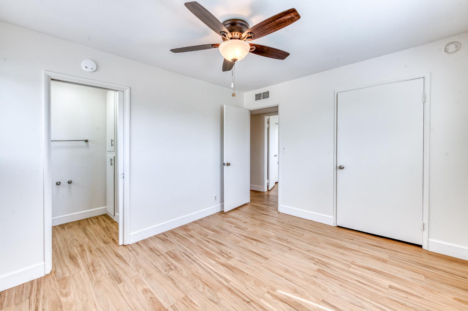 1509 Harding Avenue Chowchilla, CA 93610 - Photo 20 of 33