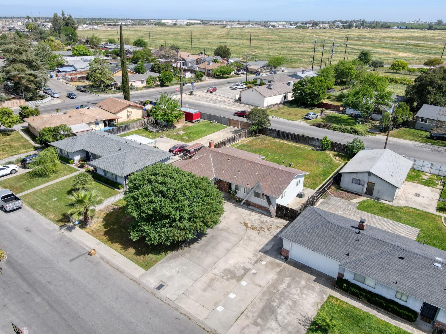 1509 Harding Avenue Chowchilla, CA 93610 - Photo 2 of 33
