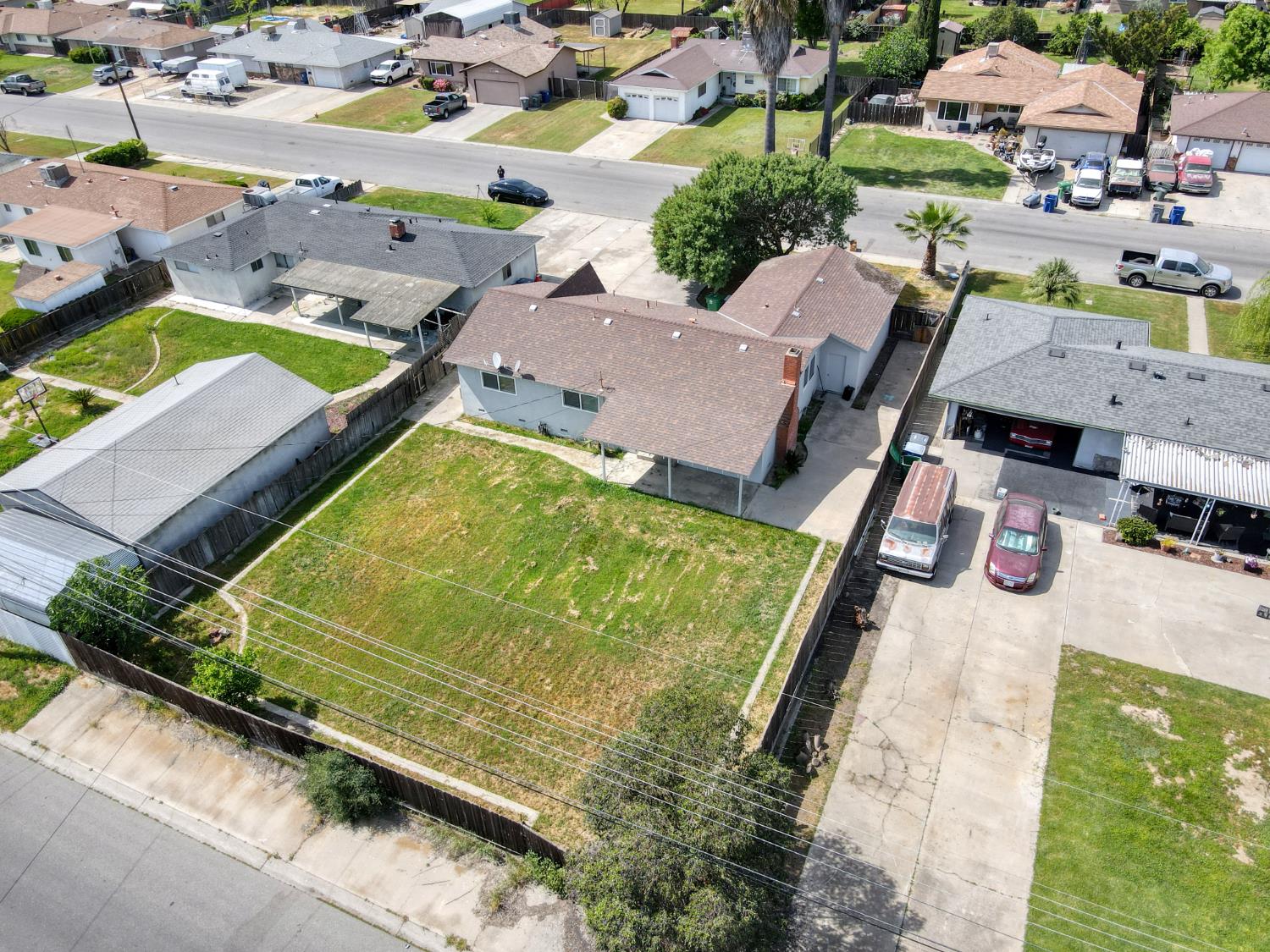 1509 Harding Avenue Chowchilla, CA 93610 - Photo 32 of 33