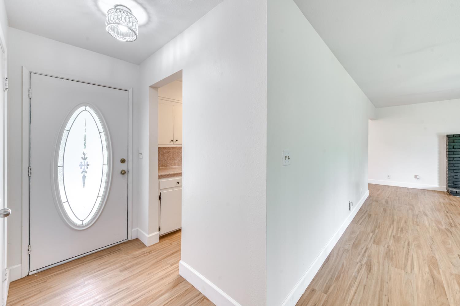 1509 Harding Avenue Chowchilla, CA 93610 - Photo 6 of 33