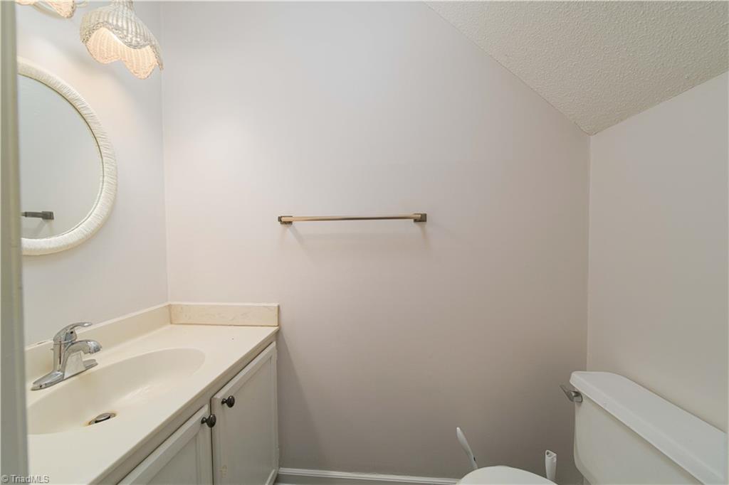3837 Johnson Street, Unit B High Point, NC 27265 - Photo 17 of 23