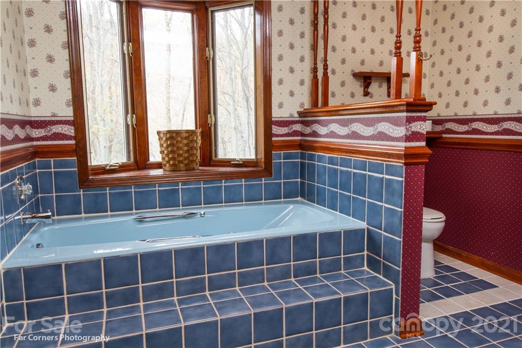 240 Hidden Falls Road Maggie Valley, NC 28751 - Photo 19 of 31 Gallery Image 19