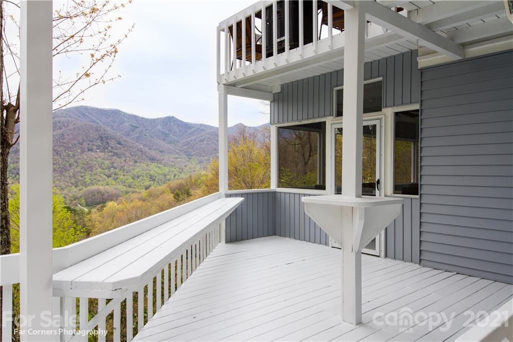 240 Hidden Falls Road Maggie Valley, NC 28751 - Photo 9 of 31 Gallery Image 9