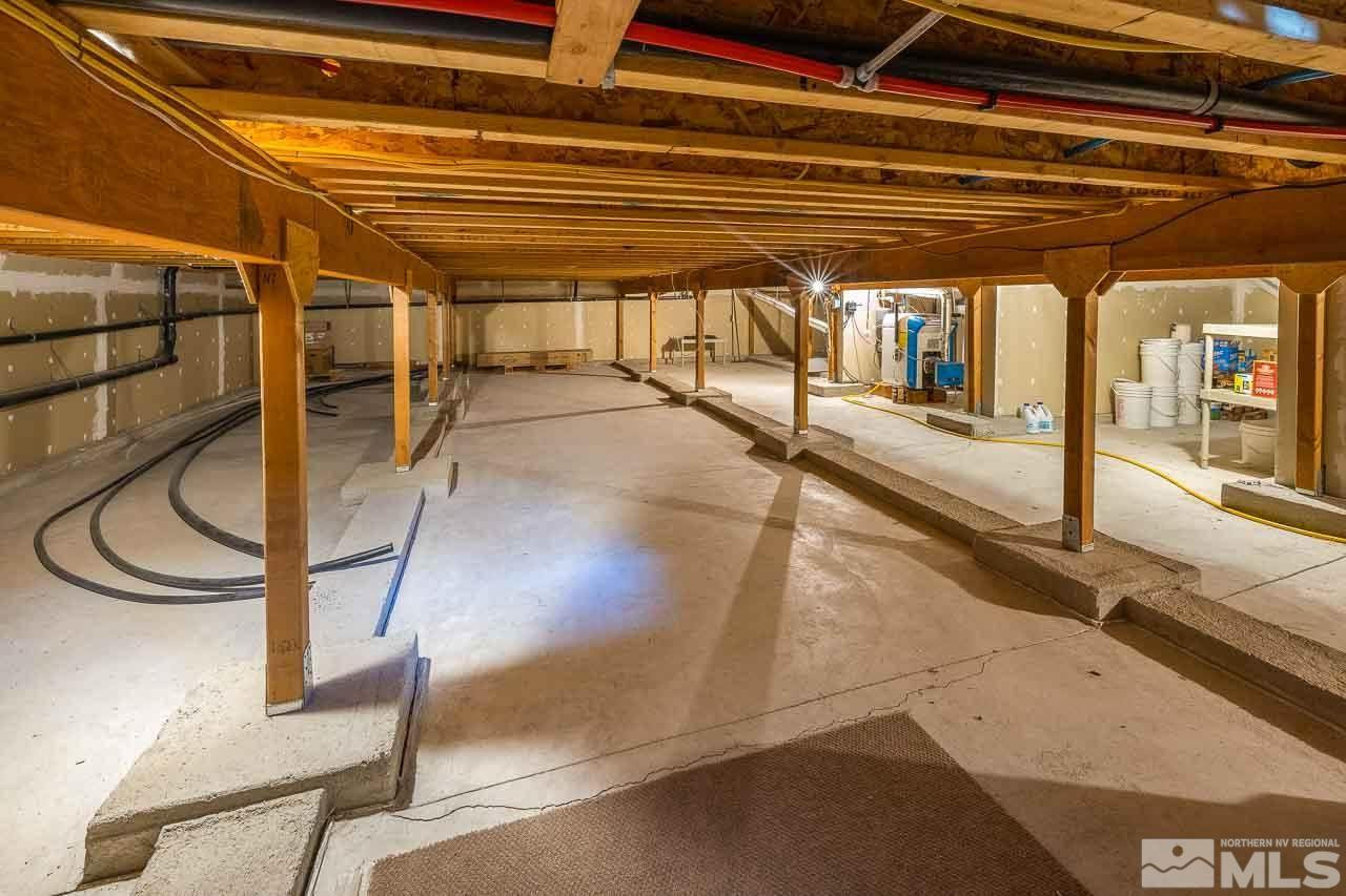 3415 Basque Oven Road Reno, NV 89510 - Photo 30 of 32 a view of a room with wooden floor