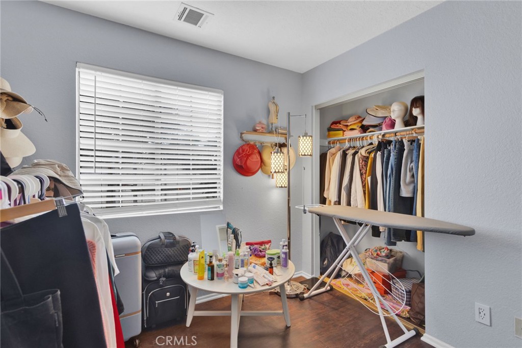 9224 Beekley Road Phelan, CA 92371 - Photo 27 of 52 a view of a livingroom with furniture and toys
