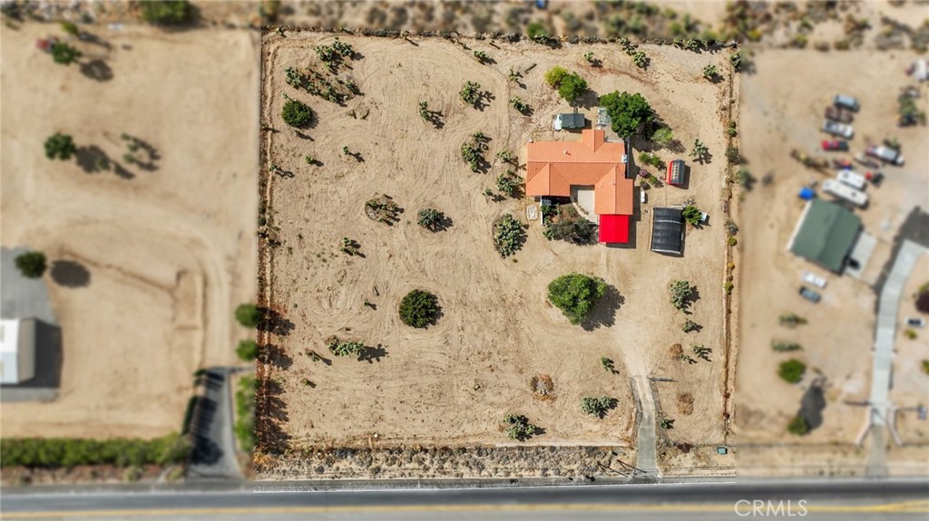 9224 Beekley Road Phelan, CA 92371 - Photo 52 of 52 a view of a bathroom
