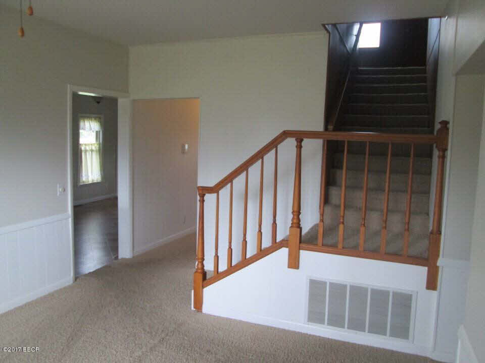 16486 Pittsburg Road Pittsburg, IL 62974 - Photo 5 of 25